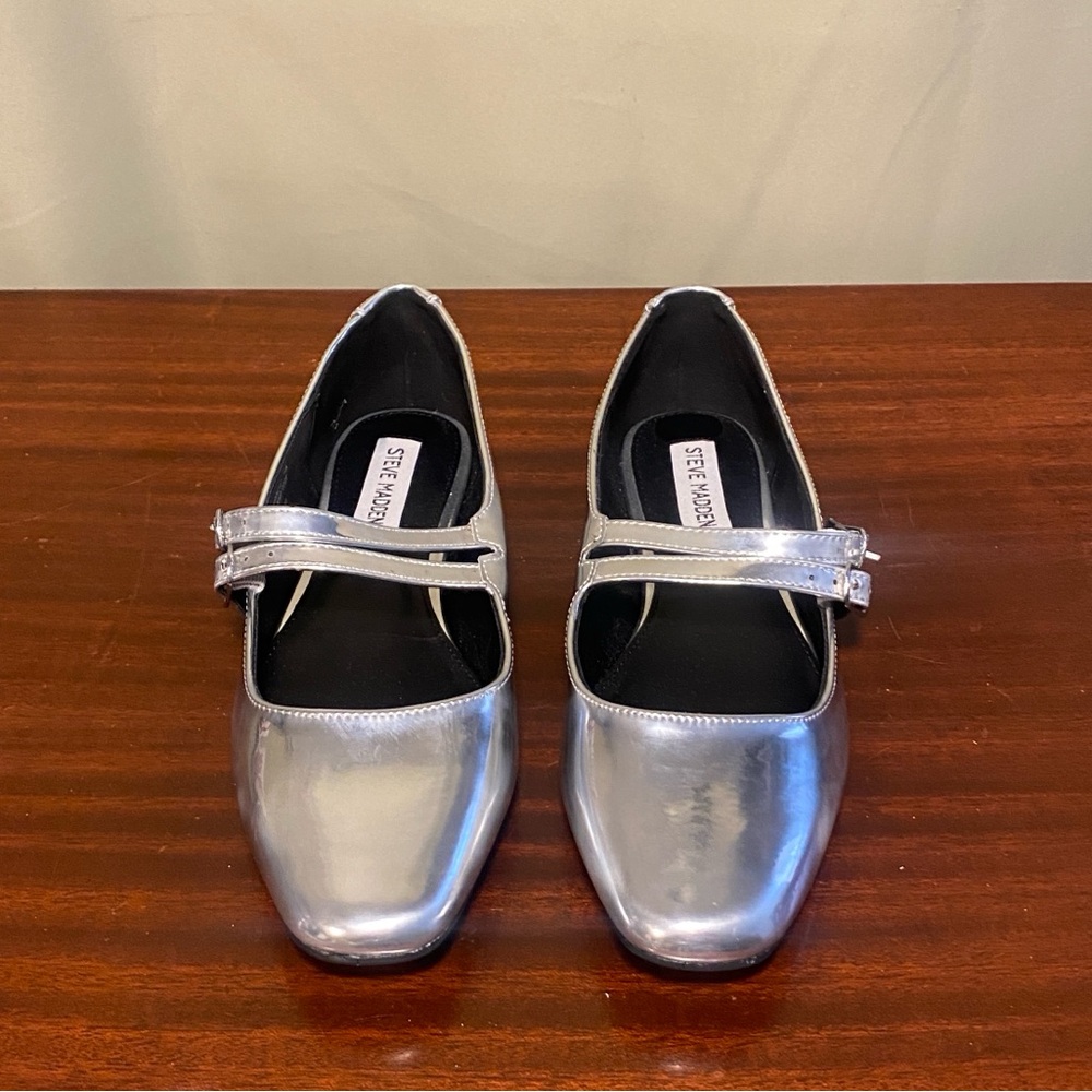Steve Madden Bensonn Silver Foil Double-Strap Mary Jane Flats Shoes 8M